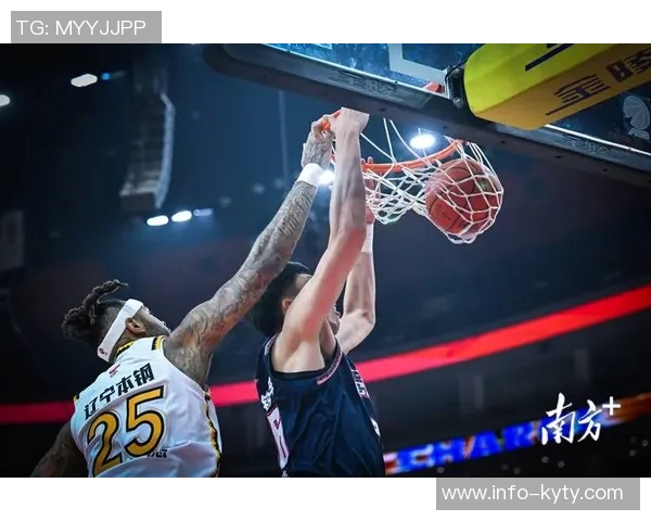 韦尔谈哈斯勒姆激励自己提升表现努力抢篮板追求更好表现 韦尔谈哈斯勒姆激励自己提升表现努力抢篮板追求更好表现