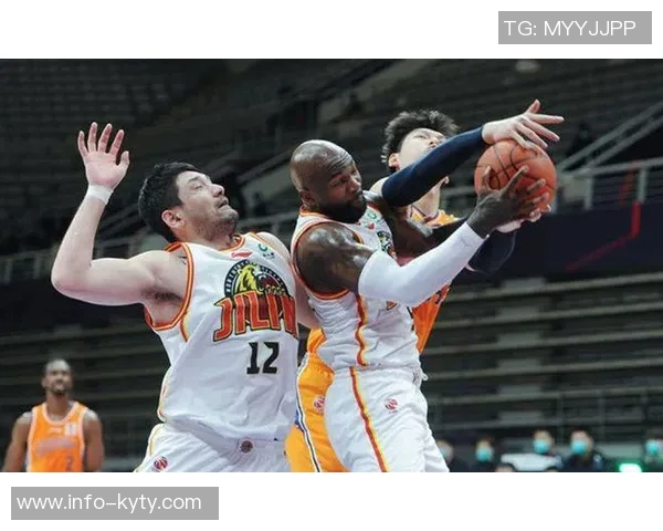 奥科吉赞伊森场均数据出色直言年度最佳第六人非他莫属 奥科吉赞伊森场均数据出色直言年度最佳第六人非他莫属